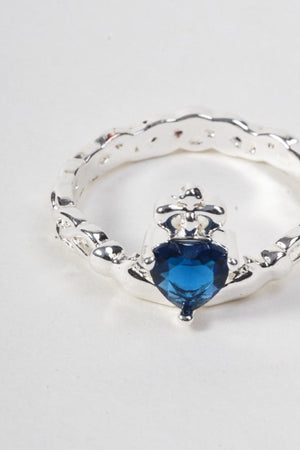 Carraig Donn Sapphire Stone Claddagh Ring - Size 7.5