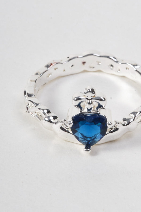 Carraig Donn Sapphire Stone Claddagh Ring - Size 7.5
