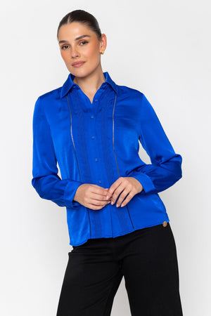 Carraig Donn Scallop Placket Satin Blouse