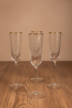 Carraig Donn Set of 4 Aster Gold Trimmed Champagne Flutes