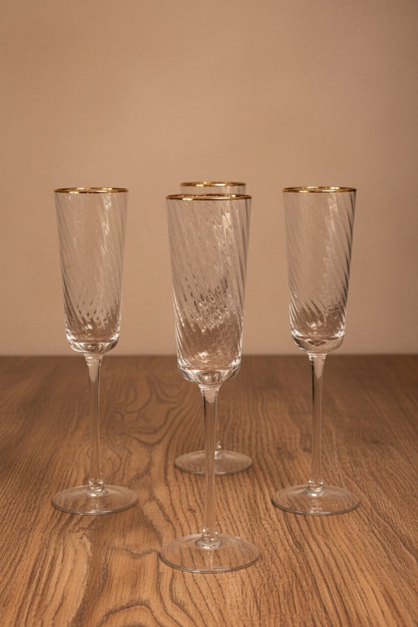 Carraig Donn Set of 4 Aster Gold Trimmed Champagne Flutes