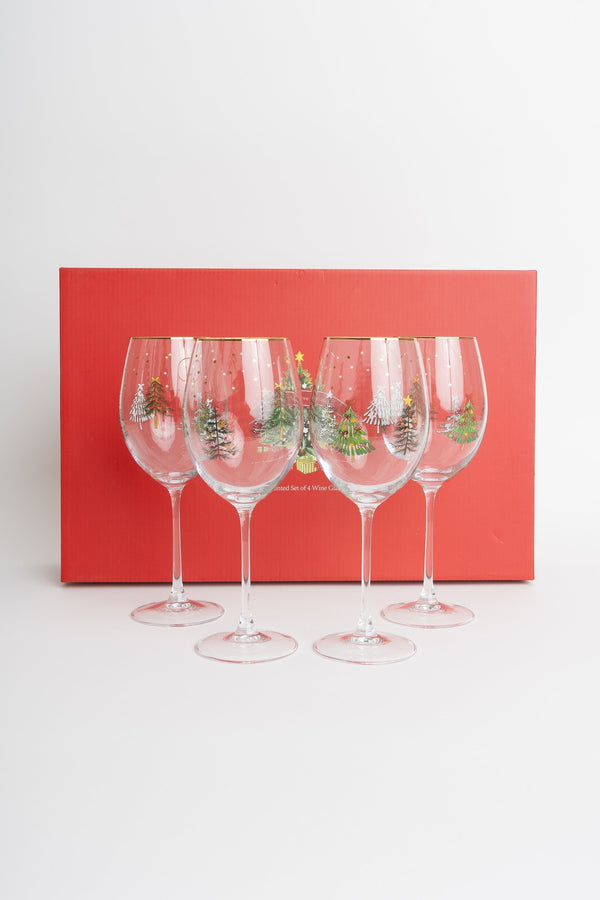 Carraig Donn Set Of 4 Gold Trim Christmas Tree & Delicate Star Wine Glasses