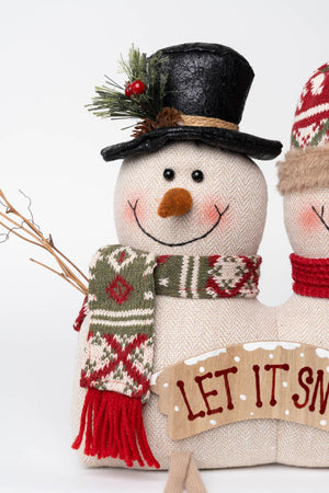 Carraig Donn Showman Sitting Couple Christmas Decoration