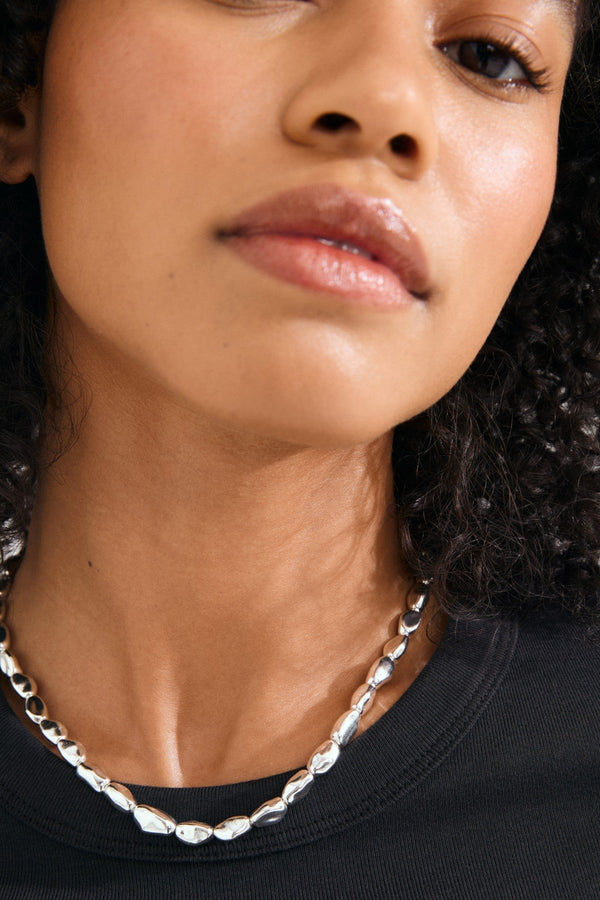 Carraig Donn Silver Plated Presence Necklace