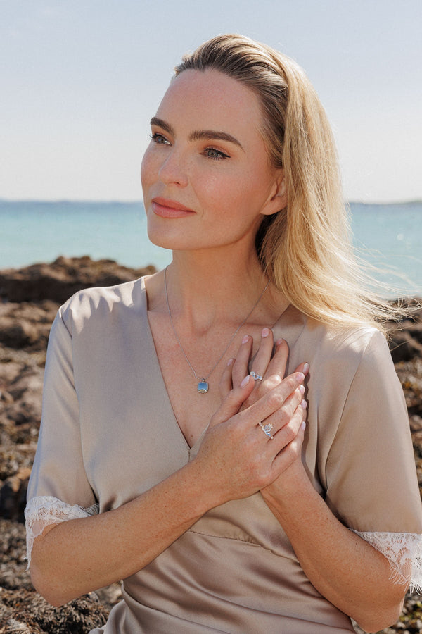 Carraig Donn Silver Square Drop Pendent Necklace