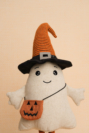 Carraig Donn Standing Scarecrow Halloween Decoration