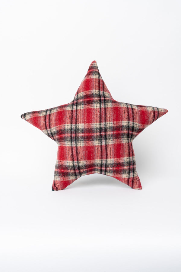 Carraig Donn Star Cushion