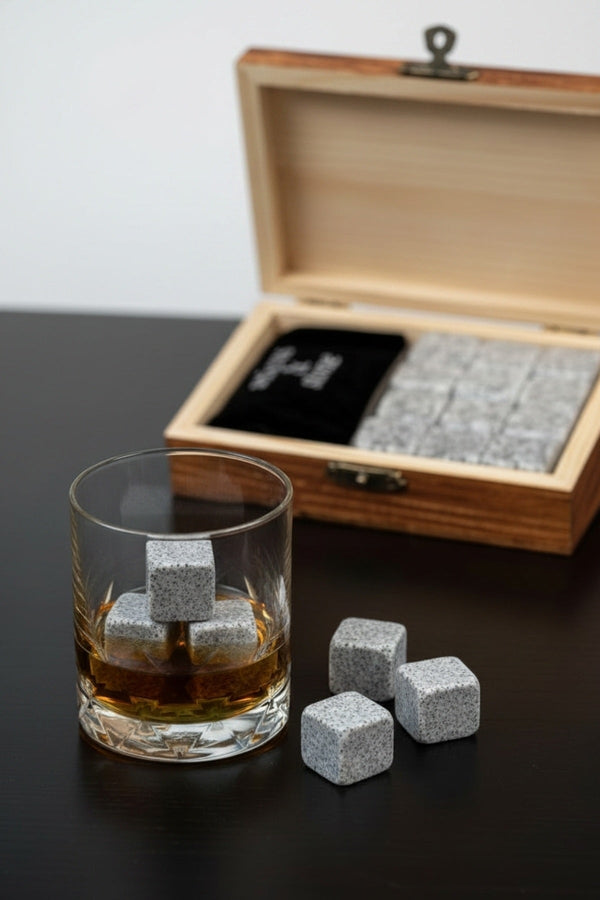 Carraig Donn Whiskey Stone Set