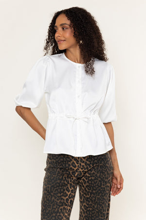 Carraig Donn White Button Down Peplum Short Sleeve Blouse