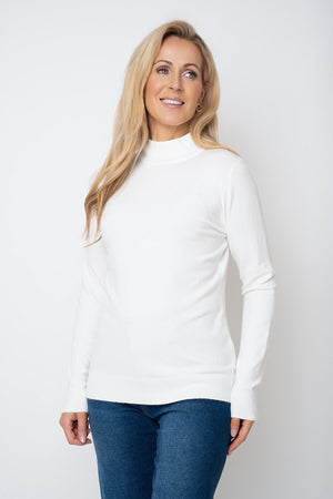 Carraig Donn White Cashmere Blend Turtleneck Knit Jumper
