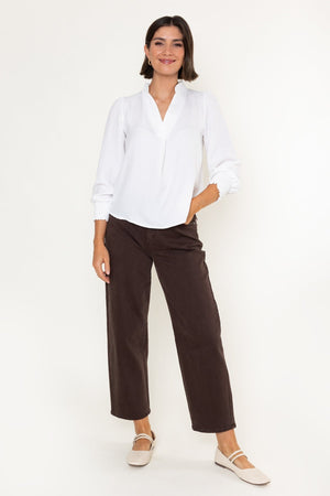Carraig Donn White Collarless Long Sleeve Top