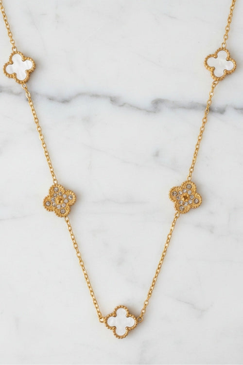 White & Crystal Clover Short Necklace