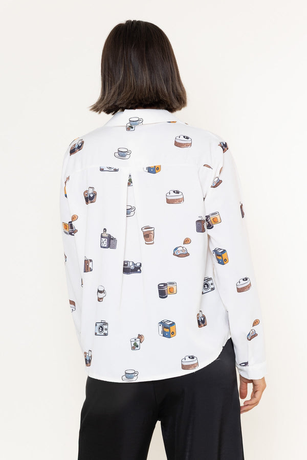 Carraig Donn White Retro Print Button Down Regular Fit Long Sleeve Shirt