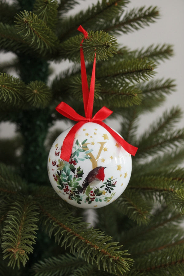 Carraig Donn Y Christmas Robin Alphabet Tree Bauble