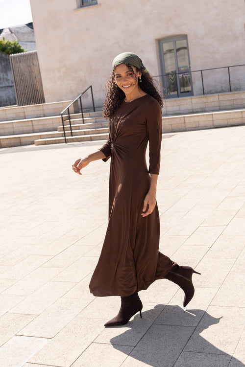 Carraig Donn Yasmine Brown A-Line 3/4 Sleeve Maxi Dress