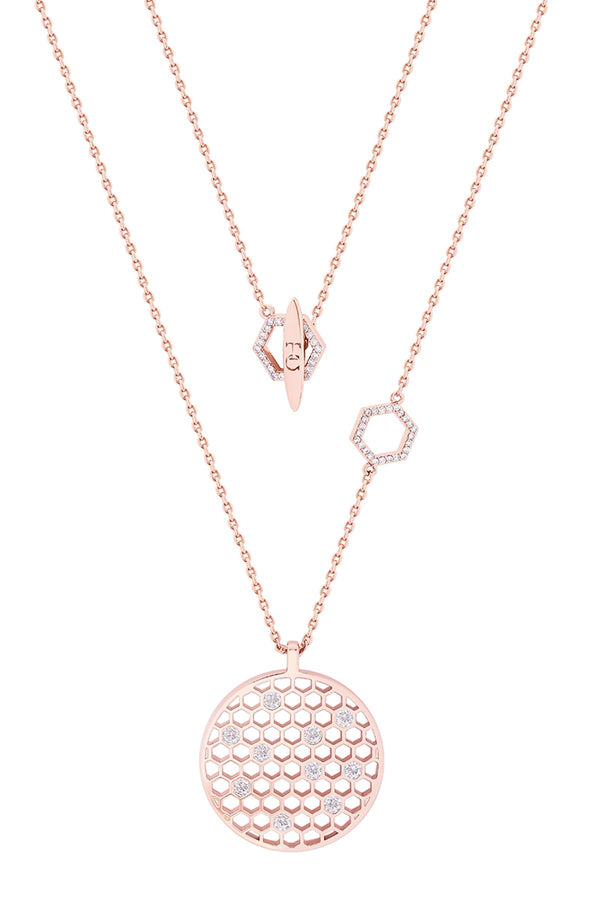 Carraig Donn Bee and Circle Pendant Necklace