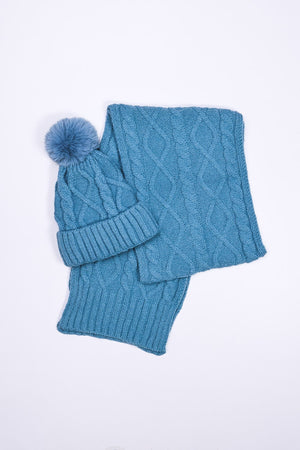 Boxed Beanie and Scarf in Blue