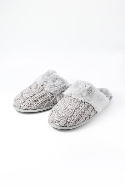 Carraig Donn Cable Knit Slippers in Grey