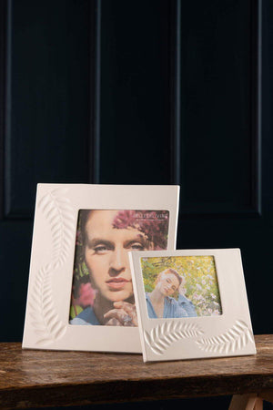 Carraig Donn Ceramic Fern Design 8x10 Frame