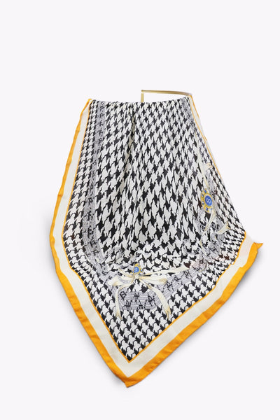 Carraig Donn Classic Checker Scarf with Yellow