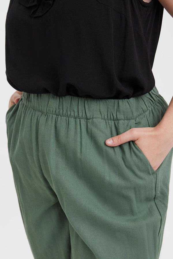 Carraig Donn Curve - Aubriella Wide Pants in Khaki