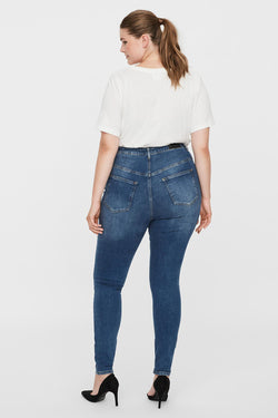 Carraig Donn Curve - Lora High Waist Jeans in Medium Blue Denim