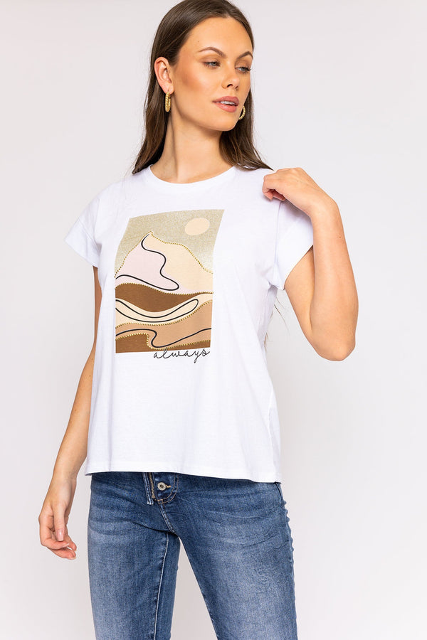 Carraig Donn Desert Printed T-Shirt in White
