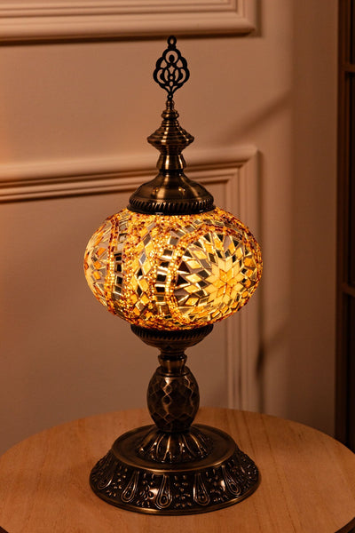 Carraig Donn Dias Mosaic Table Lamp