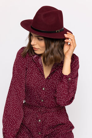 Carraig Donn Fedora Hat in Bordeaux