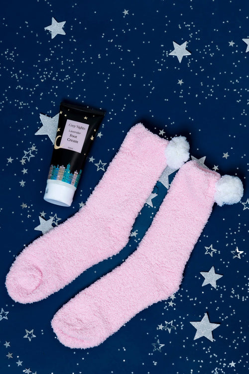 Cosy Nights Lavender Foot Care Gift Set - Socks & Cream