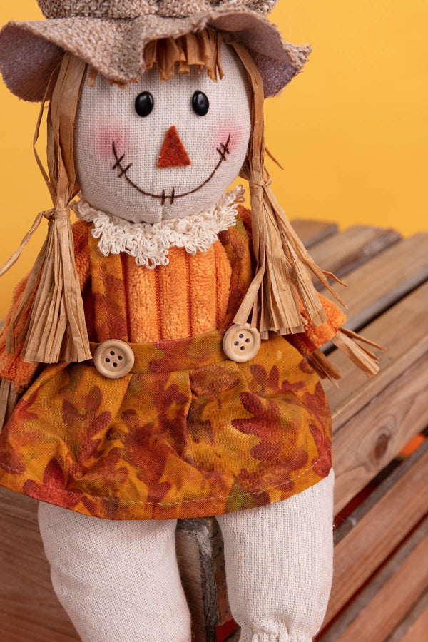 Carraig Donn Halloween Mrs Scarecrow Sitting Decoration