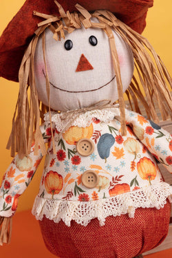 Carraig Donn Halloween Mrs Scarecrow Standing Decoration