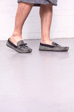 Carraig Donn Mens Luxury Moccasin Slippers in Tweed