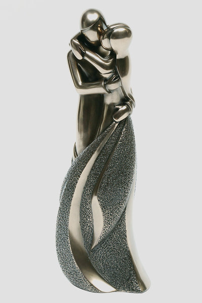 Carraig Donn Modern Bronze Love Sculpture