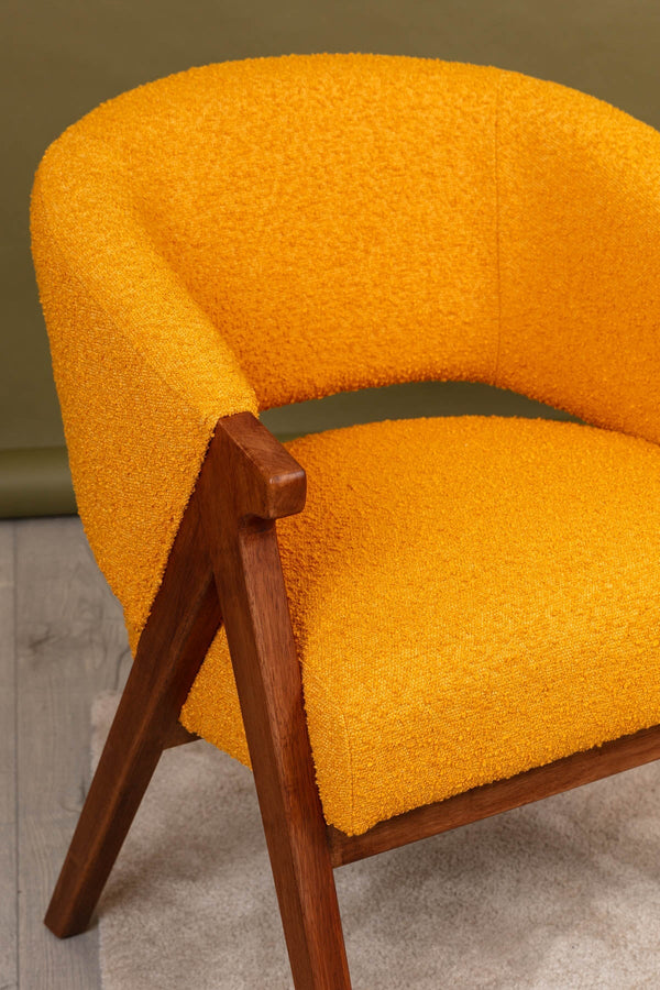 Carraig Donn Mustard Morris Upholstered Chair