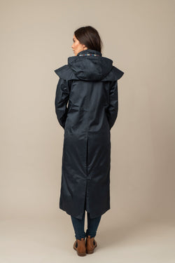 Carraig Donn Outback Full Length Waterproof Raincoat in Nightshade