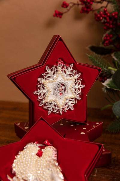 Carraig Donn Pearl Snowflake Christmas Decoration