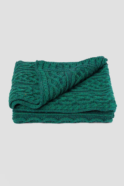 Carraig Donn Plaited Celtic Blanket in Green