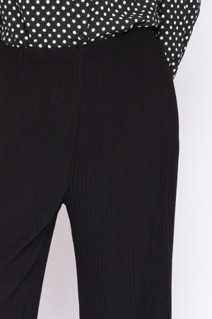 Carraig Donn Plisse Pants in Black