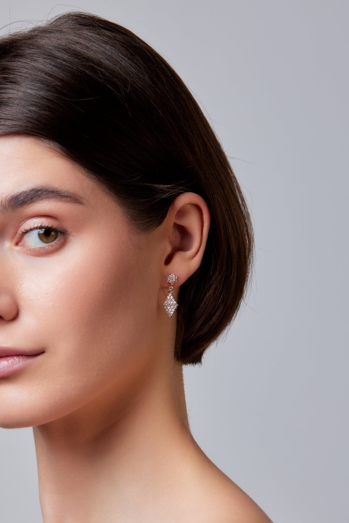 Baguette Diamond Heart Drop Earrings in 18K White Gold (1.10ct)