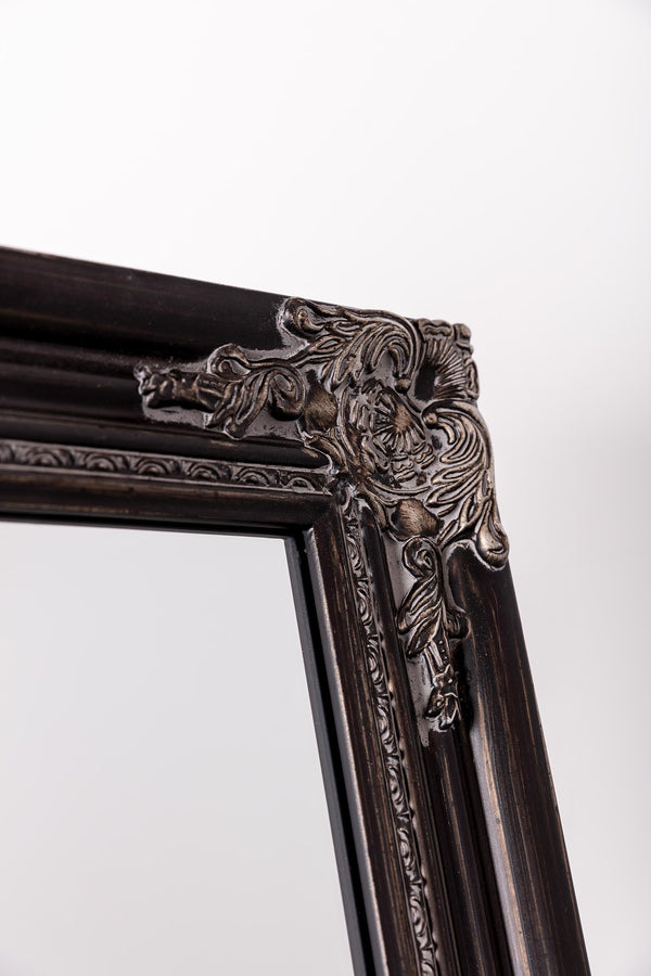Carraig Donn Sarah Black Mirror