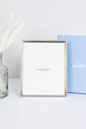 Carraig Donn Silver Plain Frame 8 x 10