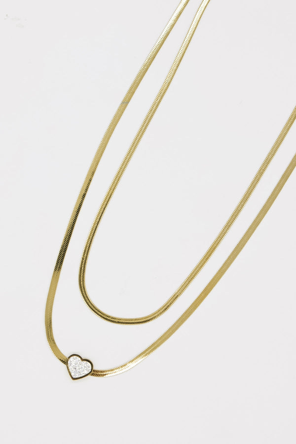 Carraig Donn Snake Chain with Heart Necklace in Gold