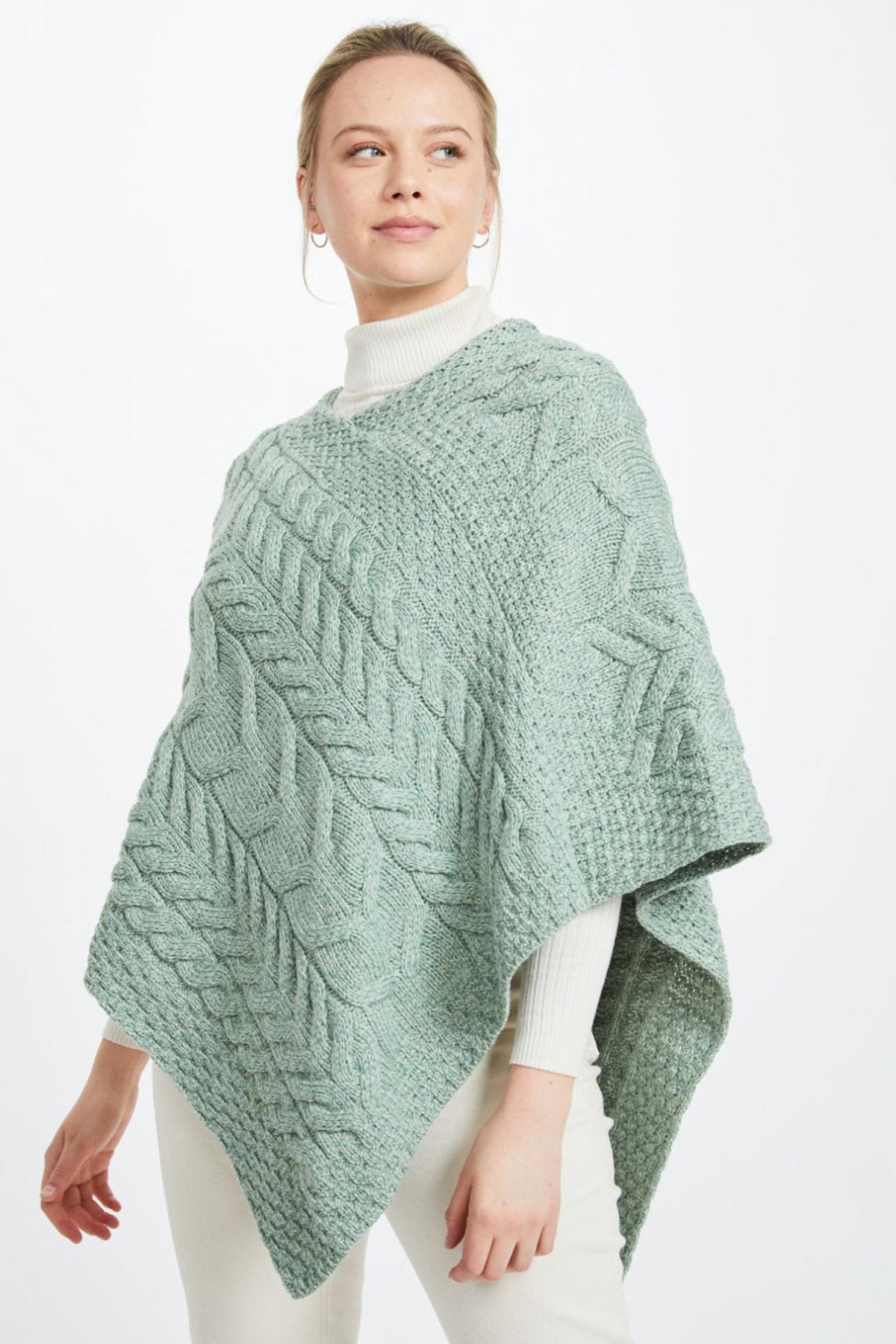 Women's Super Soft Merino Wool Poncho in Mint